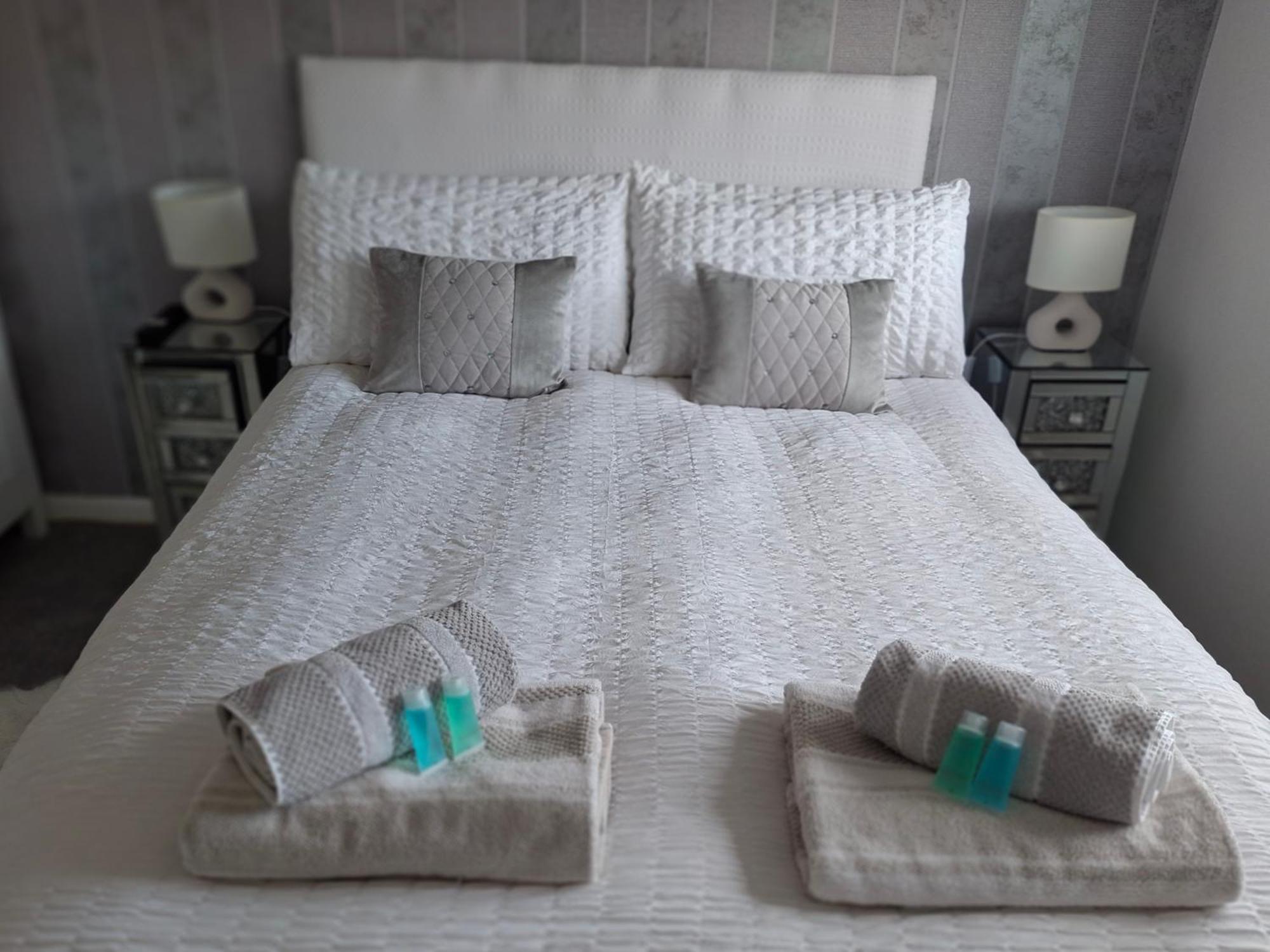Home From Home Guest House Rochford Extérieur photo