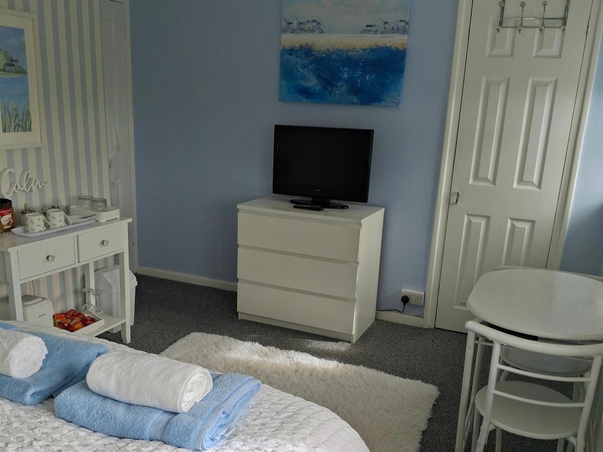 Home From Home Guest House Rochford Extérieur photo
